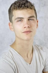 塞尔希奥·卡斯特利亚诺斯