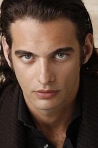 西奥·亚历山大