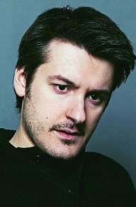 伊利亚·奈舒勒